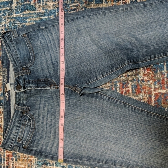 Refuge Junior's Cuffed Straight Leg Jeans Size 11 - Picture 8 of 11